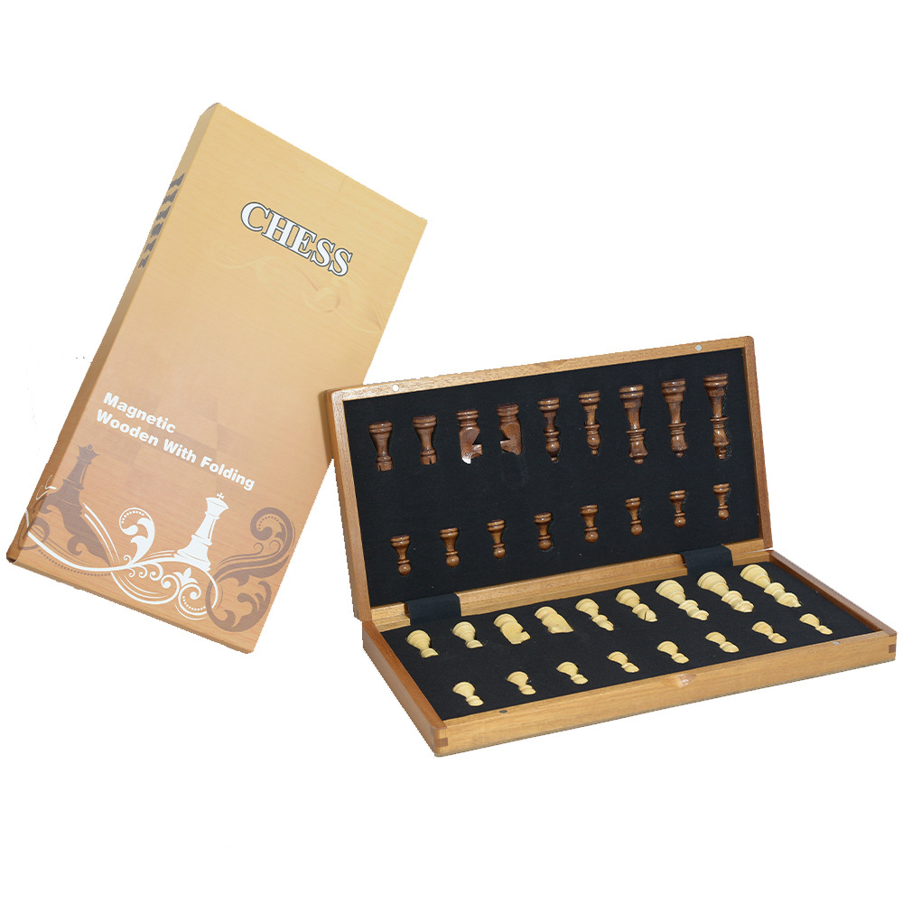 مجموعة شطرنج خشبية مغناطيسية ق - مراجعة Board Game Quacks وسعره