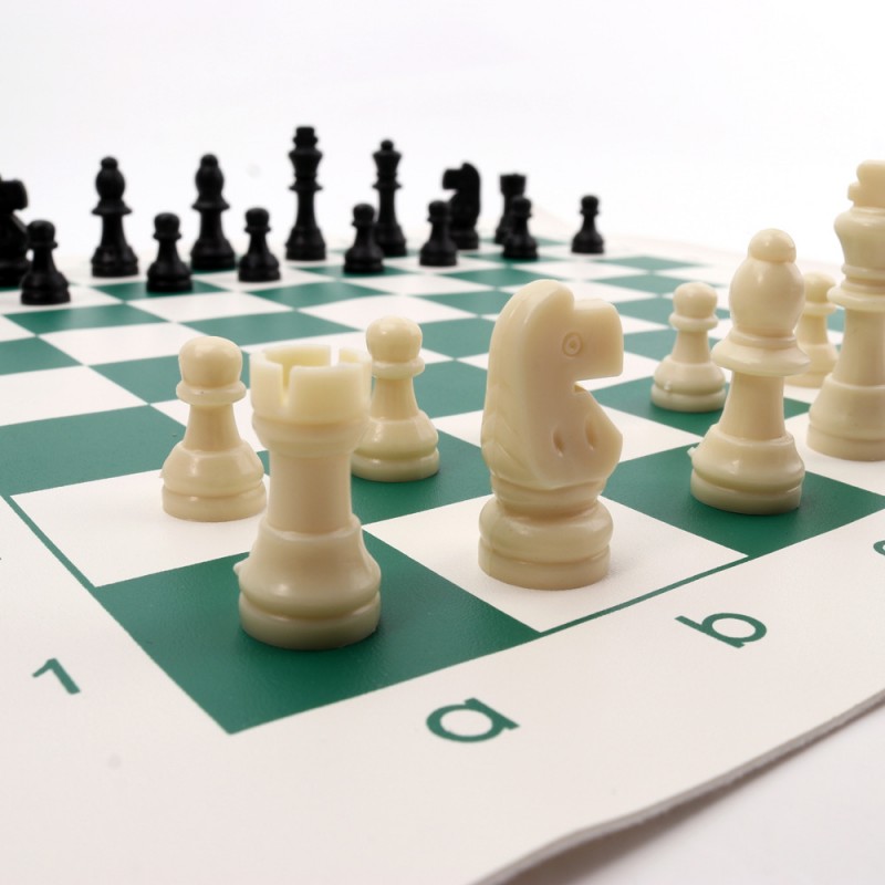 مجموعة شطرنج من الجلد الصناعي  - مراجعة Board Game Quacks وسعره